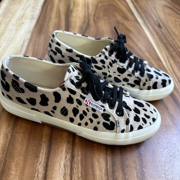 Superga leopard print sneakers. Size 8.5 in excellent used condition almost new. - Picture 5 of 7